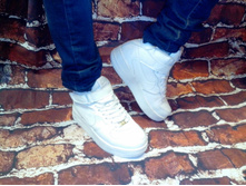 ������ � ����� Air-FORCE �� ����-white- 1750 ���.