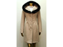 ����� ����� 7400 �.