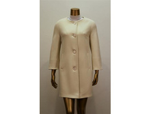 ������ 3700 �.