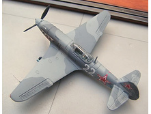 144 _ Bandai Yak-9 8.jpg