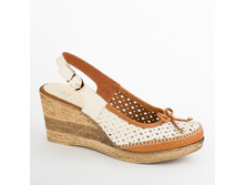 2208 34-42p 2650.jpg