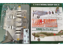 144 F-Toys P-38J Stripes 6.jpg