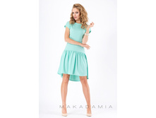 ������ M180