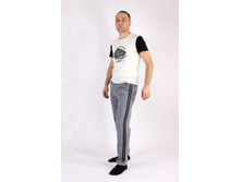 ����� ������� ����� � �������   ����: 557 ������