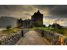 Eilean-Donan-Castle-Scotland-Landscape.jpg