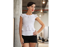 ����� ����