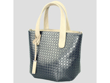 � 687 ���� 1080 �