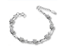 ������� � ������������ � ���� ��������. ������� � ����������� ��������� (Swarovski). ������ �������� ����� �������� � ����������� �� ����., 982,5���