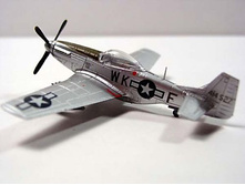 Bandai P-51D 3.jpg