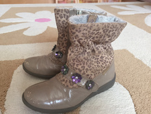 �������, 30 �-�, 700 ���.