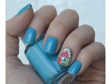 Essie I'm Addicted + milv.JPG