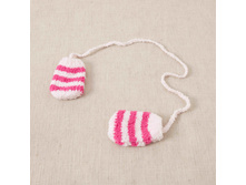 �������