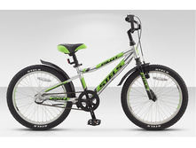 P/ilot-220-boy 10150 �