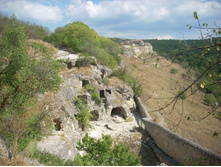 ����� ����