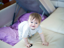 ����� ����