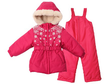 ��������        133043