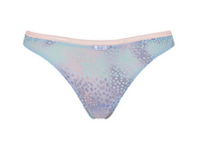 Bea*uty-Fu*ll Allu*re St*ring.jpg