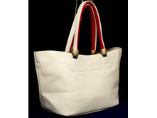 Batty A908-9083 white