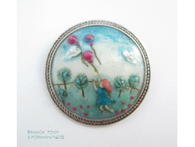 Brooch tiny1.jpg