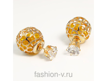 ������ � ����� Dior E1009300130==130�