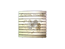 ���-� � �� �� ������