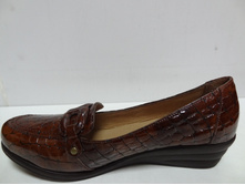 4422.21 41-44 2850.JPG