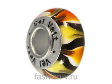 132445884 w640 h640 106.jpg