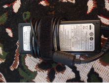 �\� �����