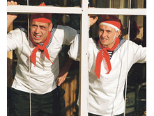 �������