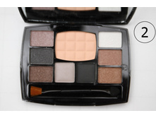 220 ���. - ���� � ������ Chanel Travel Makeup Palette 33 ��. (2)