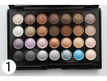 425 ���. - ���� Christian Dior Palette Fards Apaupieres 28 colors 51g (1)