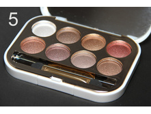 190 ���. - ���� Versace "Quadra Eyeshadow Personalized eye makeup" 8 ��. (5)