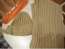 ����+�����.