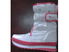 RC825-2-60 WHITE PINK.png