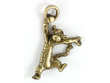 ������� 220���