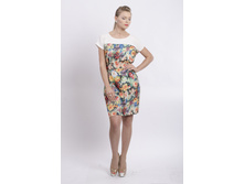 ������ 700�.