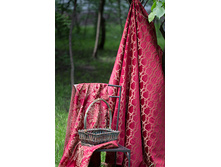 ����� ����