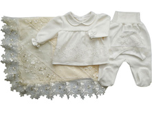 �������� �� ������� 4 �������� �/������� (������, ��������, ��������, ������) 950�