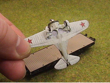 F-Toys I-16 Green 3.jpg