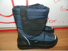 33 �-�. 300 ���