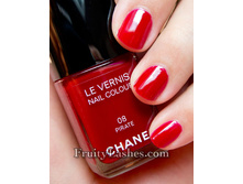 Chanel-Nail-Polish-08-Pirate-Swatch.jpg