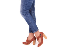 LOTTY330-06+.jpg