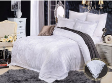 Donna Bella(white).jpg