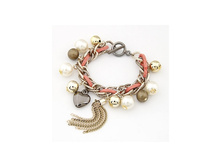 200� MULTI-PENDANT BRACELET A0989