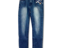 ������ 1 700 �.