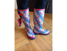 ��� ����