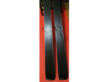 Elan tail