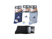 ����� ������� "Adidas" №182 35 ���. ������: 85% ������, 10% ��������, 5% �������. � �������� 12 ����. ����������� ����� 1 ��������.