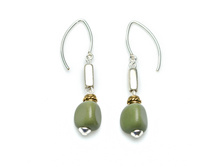 Serpentine Beads Earrings-1.jpg