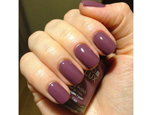 VINYLUX 129 Married to the Mauve